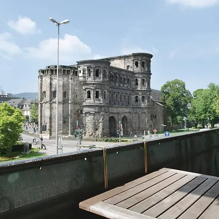 Haus Porta Nigra V